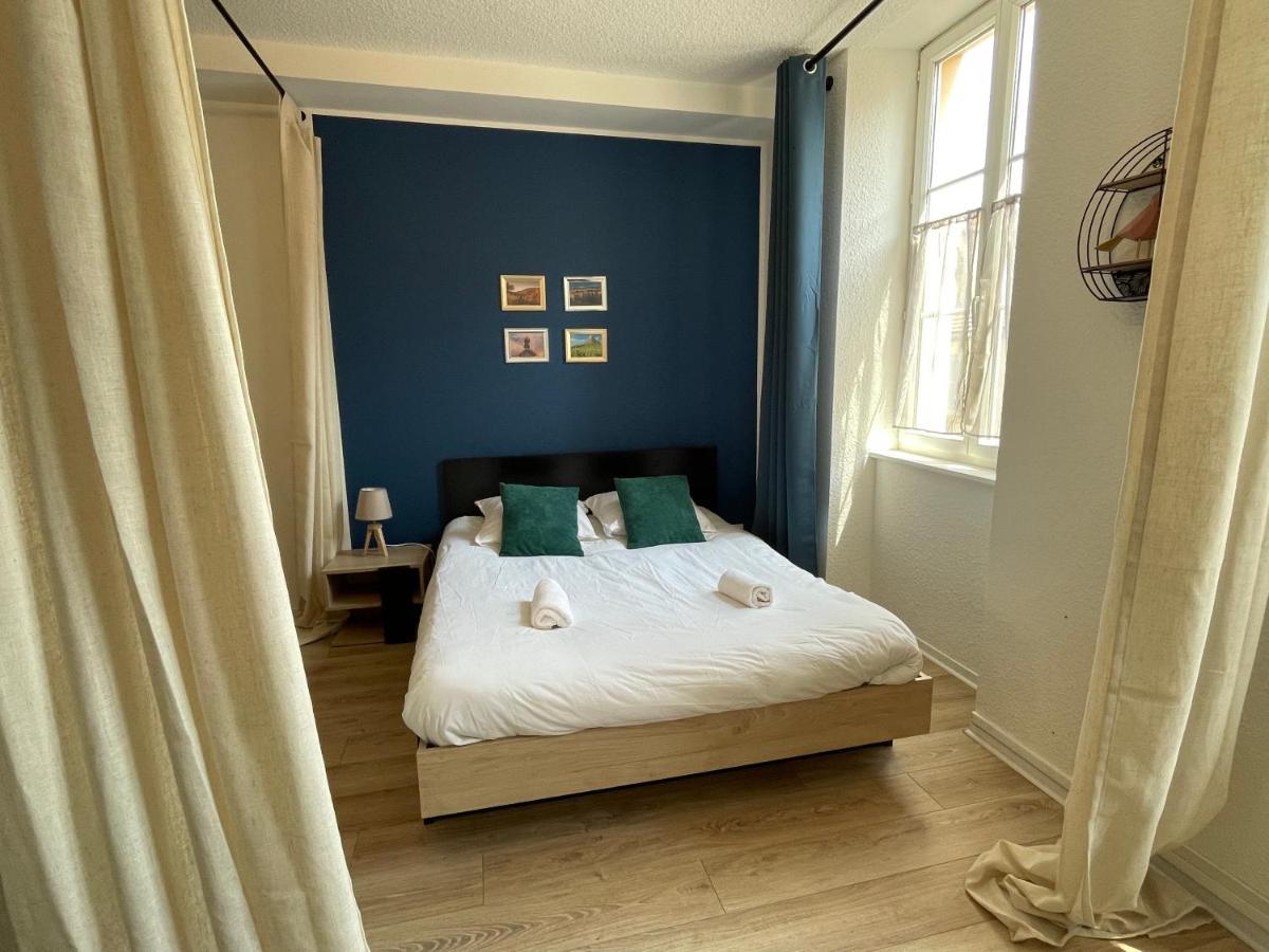 Grand Studio Lumineux Et Idealement Place. Apartment Macon Bagian luar foto